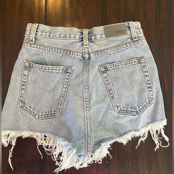 CARMAR distressed denim light wash shorts - size 26 - Picture 2 of 4